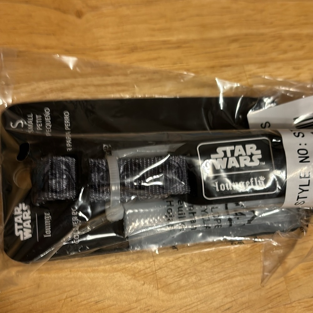 Loungefly Star Wars Dog Collar Size Small - Picture 4 of 8